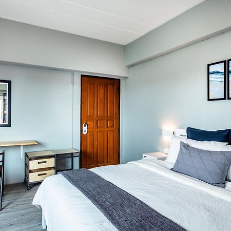Penyos Service Apartment Бангкок Экстерьер фото