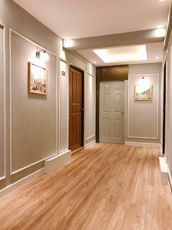 Penyos Service Apartment Бангкок Экстерьер фото