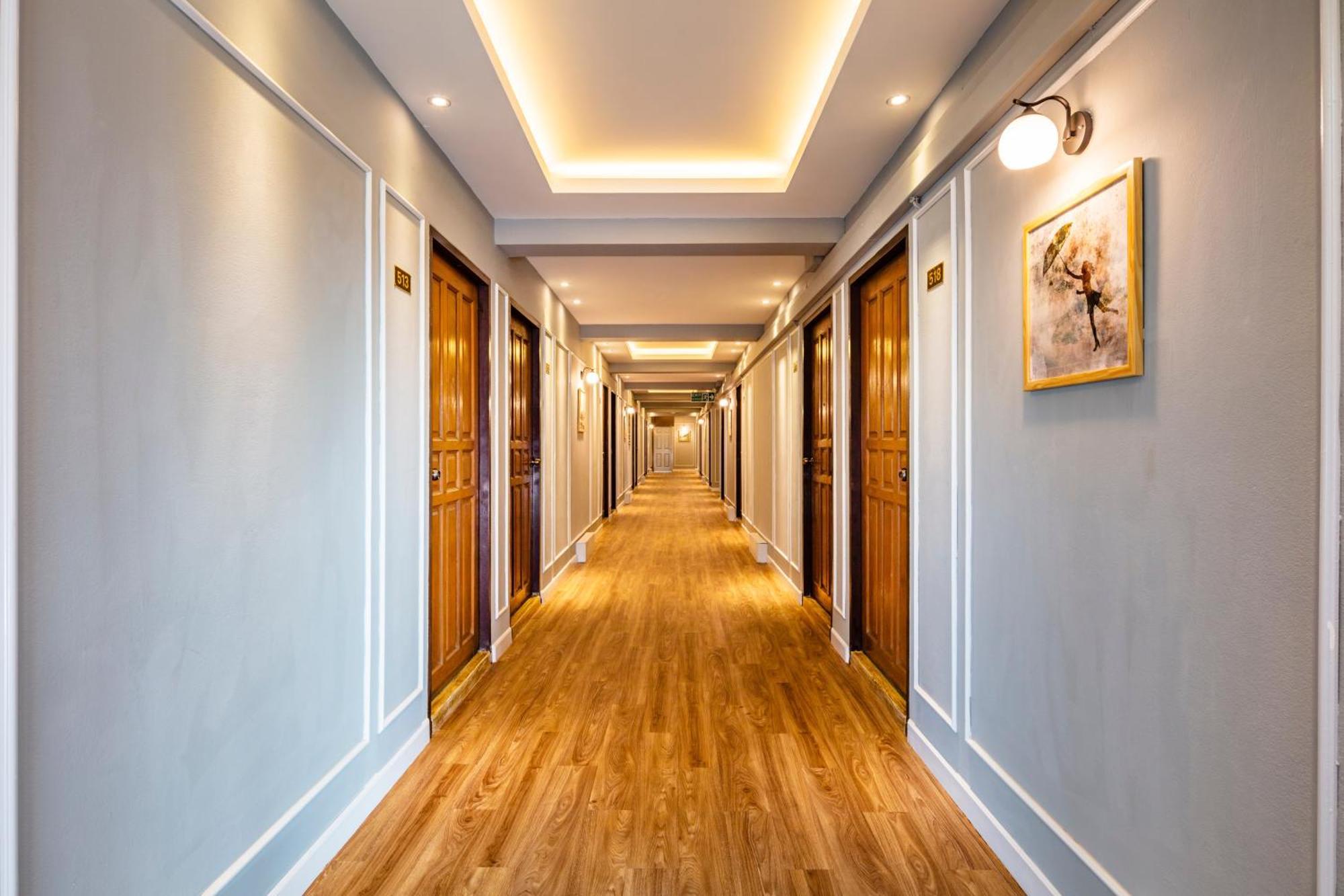Penyos Service Apartment Бангкок Экстерьер фото